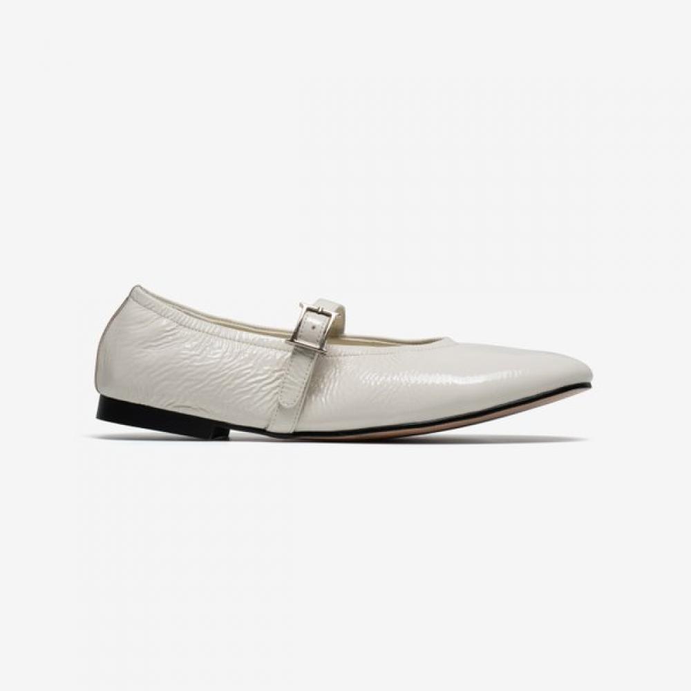 Soda Women S Semi dreSS Flat ShoeS arS5006030  2cm 