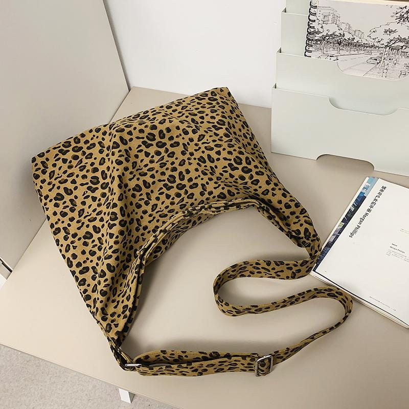 Leopard Print Canvas Shoulder Bag Women Crossbody Bag Large Capacity Tote Bag