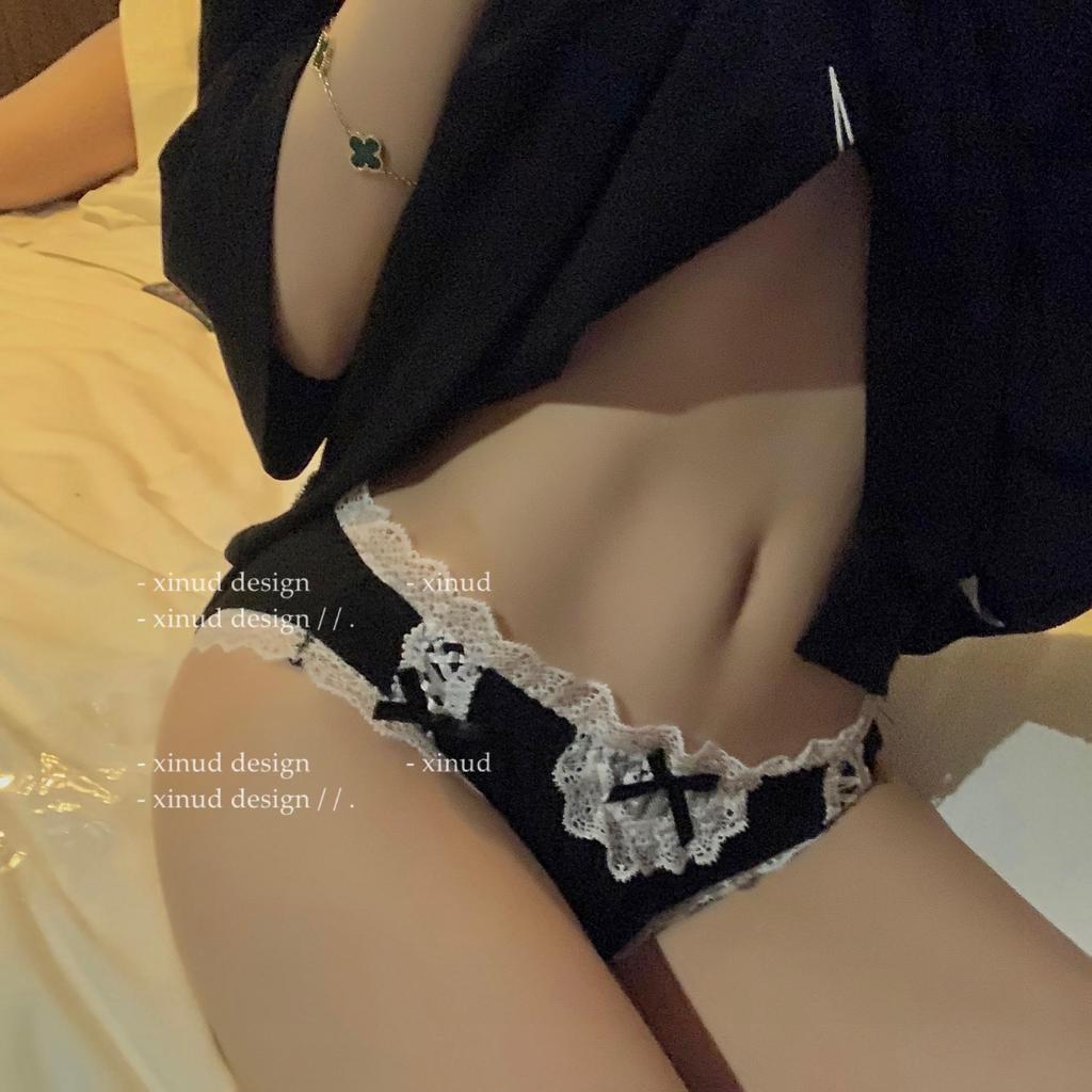 French Lace Trim Mid-Waist Cotton Thongs - Sexy Strappy Design with Breathable Fabric for a Flattering Fit