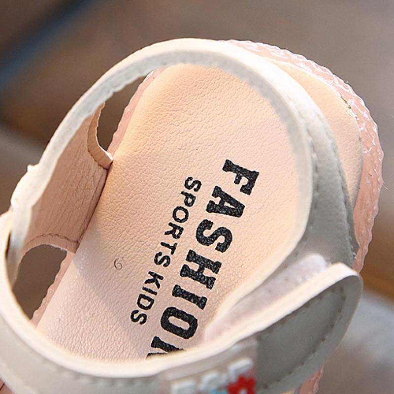 Sandalias ligeras para niña, zapatos de princesa de suela blanda, zapatos de verano para bebé de 1 a 3 años, zapatillas para niña