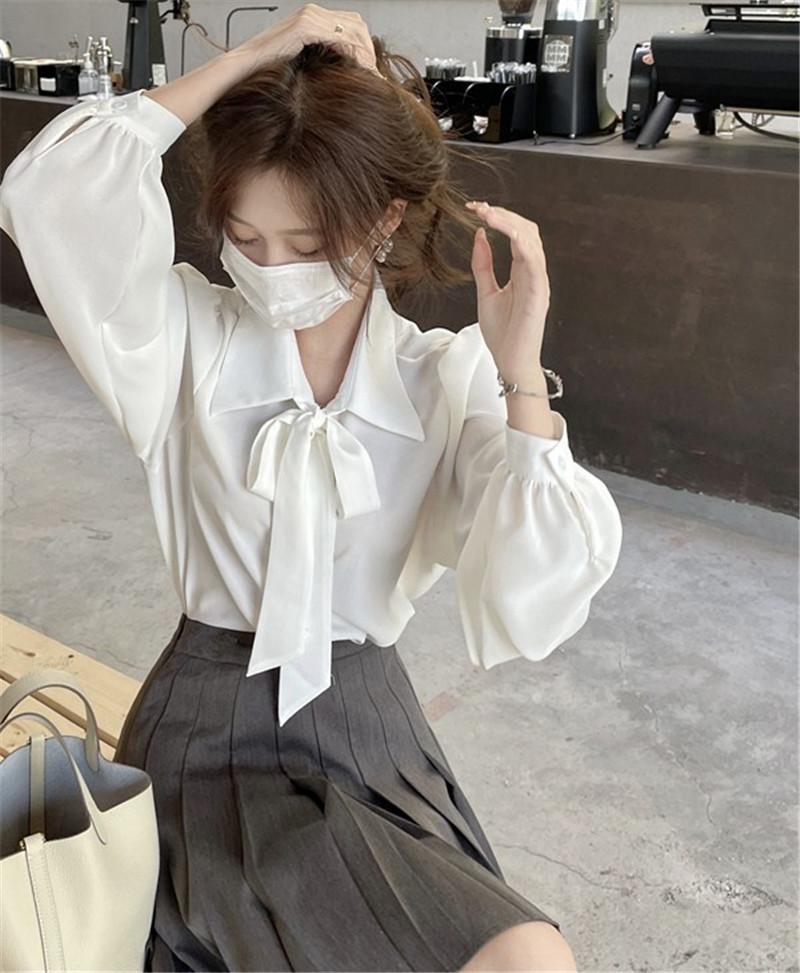 

French bow shirt women s design sense niche new autumn and winter chic high-end sense inner long-sleeved top S белый