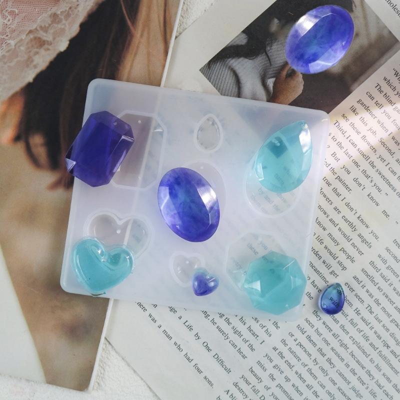 Silicone Diamond Pendant Silicone Mold Unique Glasses Shaped Jewelry Pendant Mold Flexible Silicone Mold for Crafters