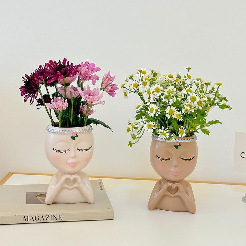 Creative Elegant Love Girl Meditation Potted Plant Embellishment Pink Rose Face Vase Indoor Outdoor Garden Decoration