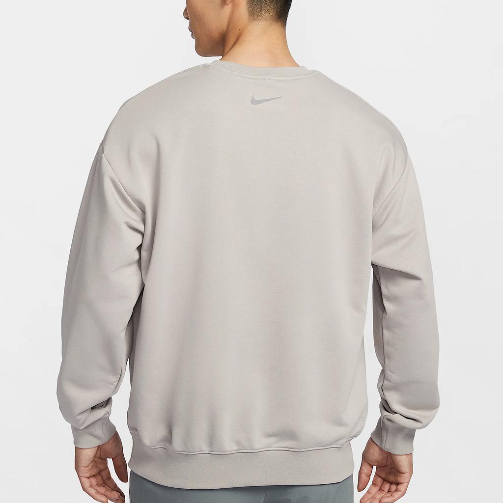 Nike Dri-Fit Track Club Logo Crew Neck Running Long Sleeve Sweatshirt Men Sweatshirt Academy-Grey Blue-Void HV4880-009