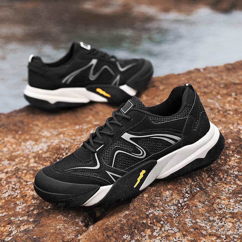 

Men s shoes outdoor sports shoes spring and summer low-top mesh bag head non-slip off-road hiking casual mountaineering running shoes 38 чёрный