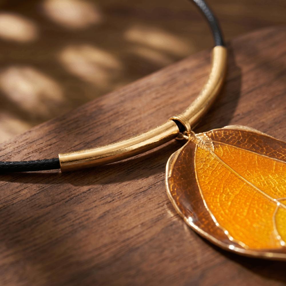 Exaggerated Design Metal Pendant Necklace Circular Tubes Leaves Shaped Jewelry set  Party