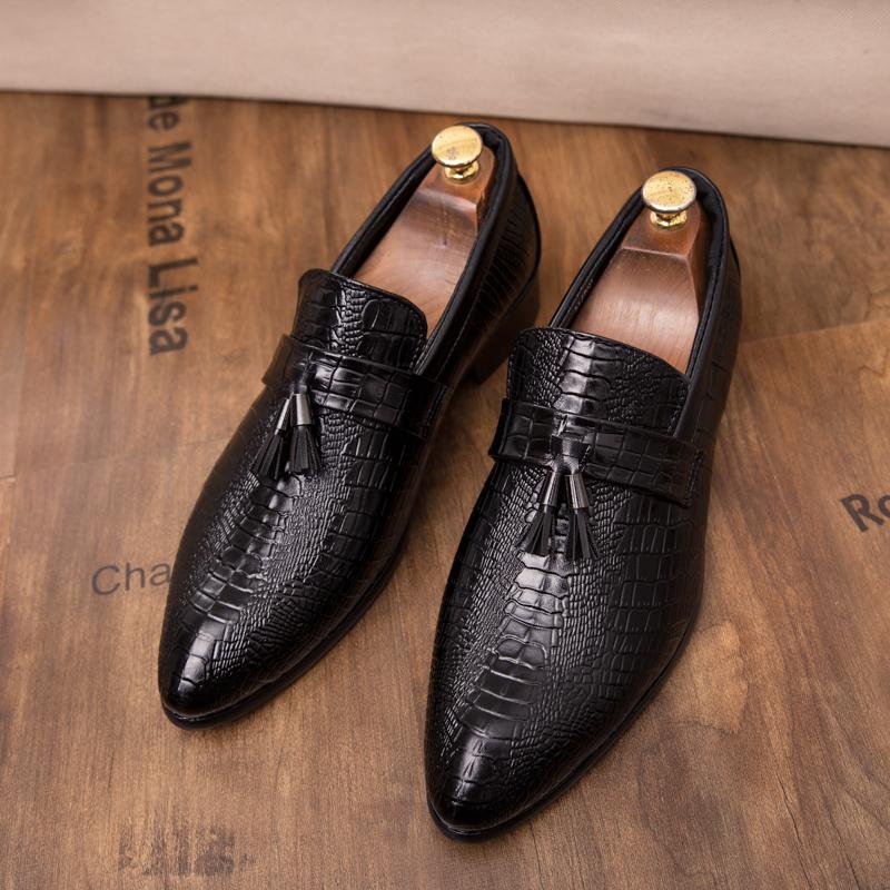 Men's Fashion Tassel Soft Moccasins Mens Genuine Leather Casual Loafers Outdoor Driving Flats Shoes