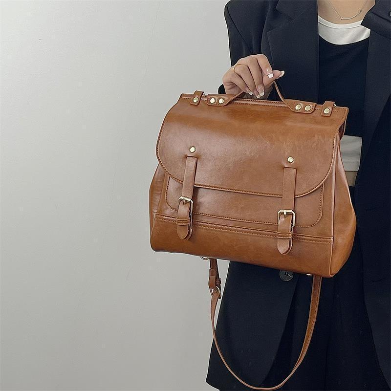 Ielgy Retro Literary Backpack Messenger Bag High-End Oil Wax Leather Preppy Style Backpack