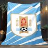 1pz Coperta morbida in flanella stampata con bandiera del football nazionale dell'Uruguay per camera da letto adulta, soggiorno, divano, campeggio, viaggi, regali per tifosi, regali di Natale