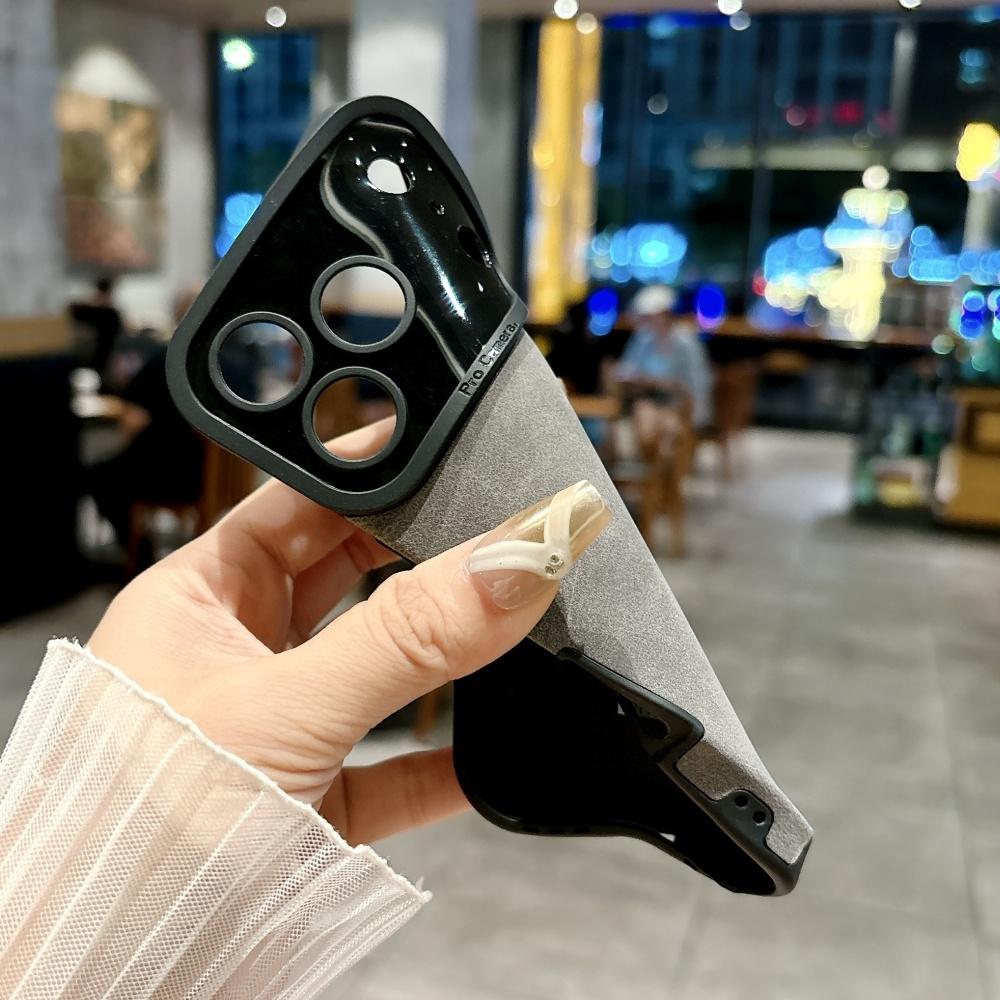 Luxury Matte Hard Bumper Magnetic Case For iPhone 17 16 15 12 13 14 Pro Max Plus For Magsafe Wireless Charging Protection Cover