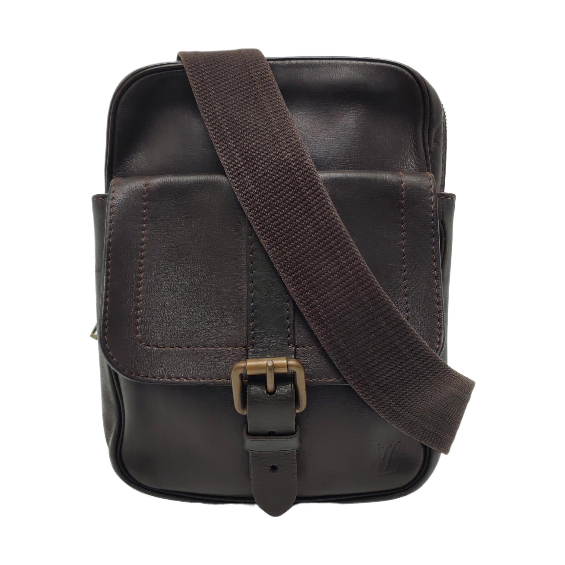 [Pre-Owned] Brown Leather Camera Shoulder Bag - Fair #14YXPNJ ONE SIZE