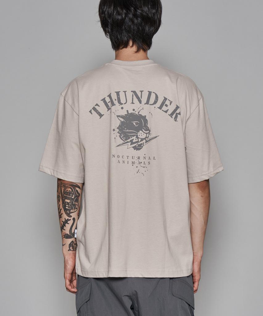 MANIAMASS Relaxed Fit Chest Pocket Short Sleeve Tee (Couger A)