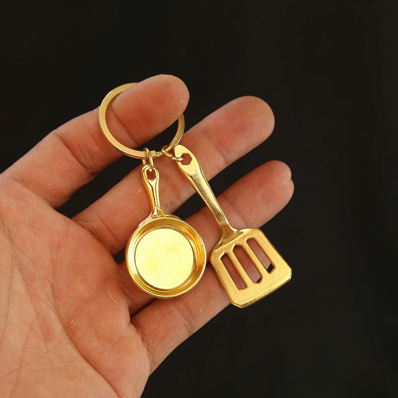 Mini Pala Dorata Pentola Dorata Portachiavi Gadget di Gioco Teamfight Tactics Portachiavi Giocattolo Creativo Ciondolo Portachiavi per Borsa Chiavi Auto