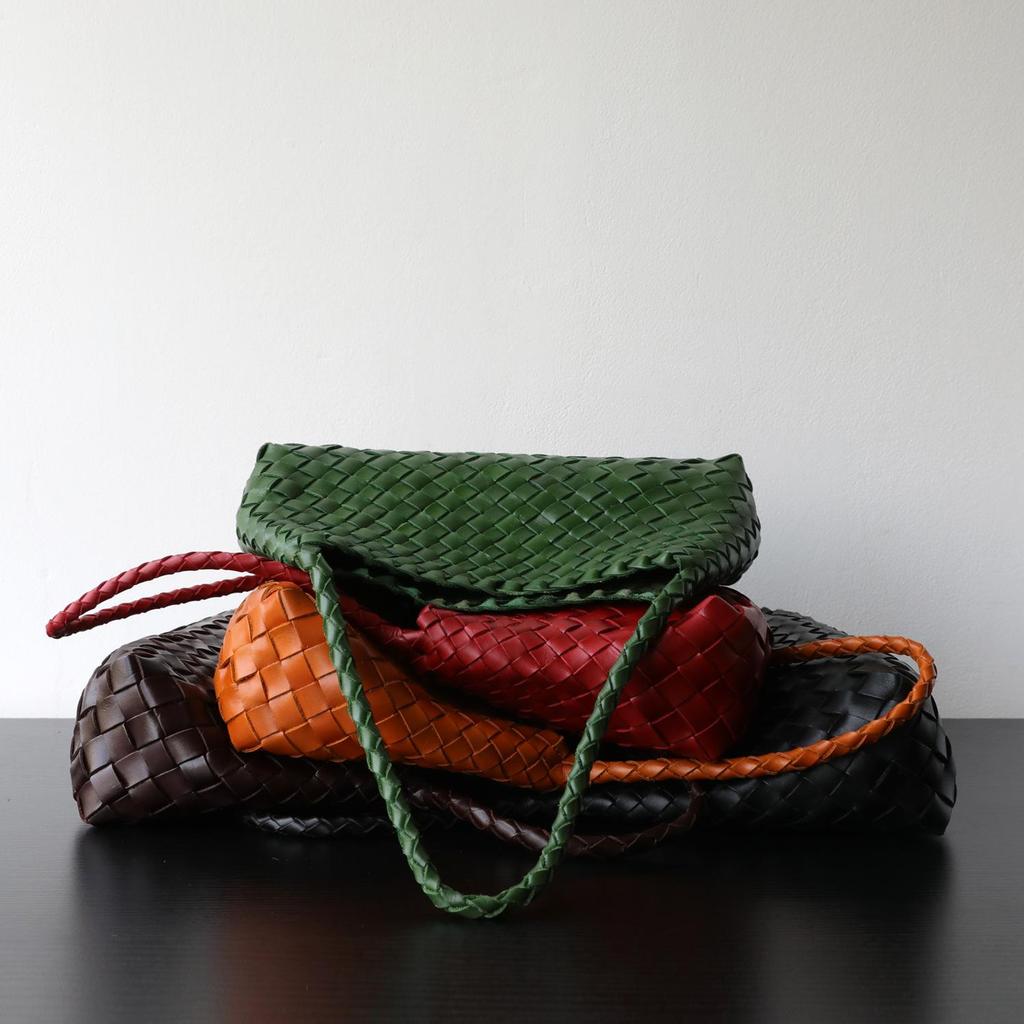 Borsa in Maglia Fatta a Mano Xiaomin Lusso Leggero Pelle di Mucca Strato Superiore Stile Retrò Pelle Conciata al Vegetale Vera Pelle Portatile Sotto Braccio