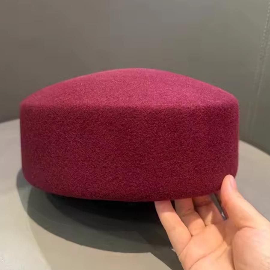 Neue Damen 100% Woll-Barettmütze - Herbst/Winter Französische Filz-Flachkappe Pillbox-Stil