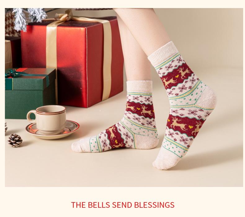 Women's Christmas Deer Wool Socks: Mid-Calf, Autumn/Winter Style, Gift Boxed