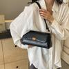 High-end and Trendy Women's Crossbody Bag, Niche Single-shoulder Underarm Baguette Bag