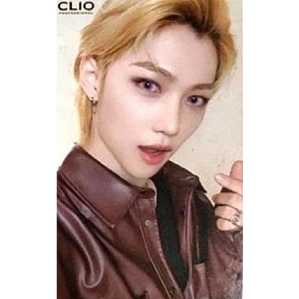 Stray Kids X CLIO OFFIZIELLE FOTO-KARTE SPICY MILD OFFICE Version.