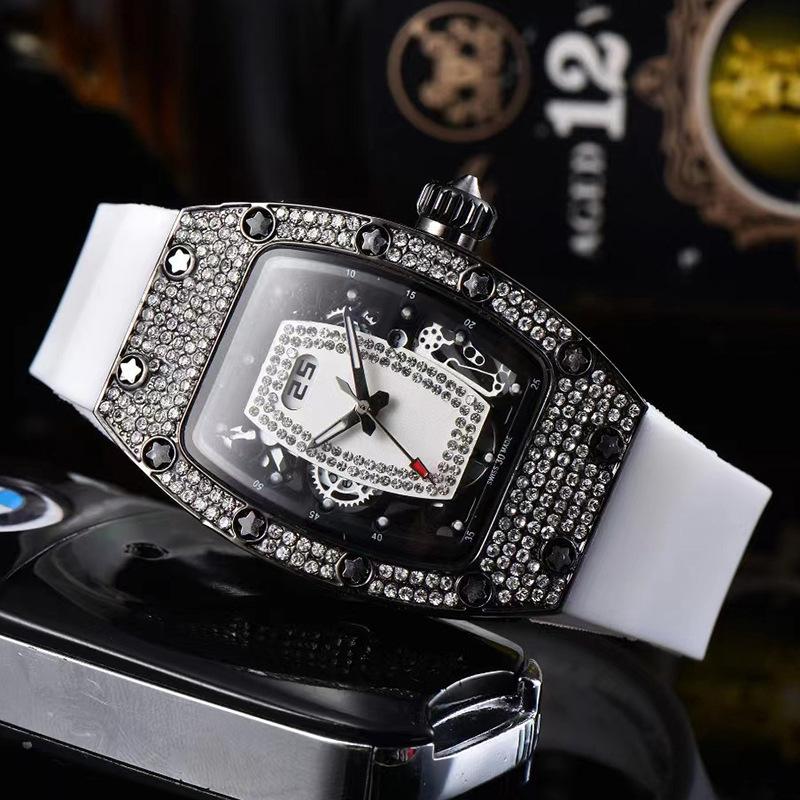 Manufacturer's Spot Supply, Business Fashion Diamond-set, Women's Quartz Watch Red Lip Wine Barrel-shaped Watch