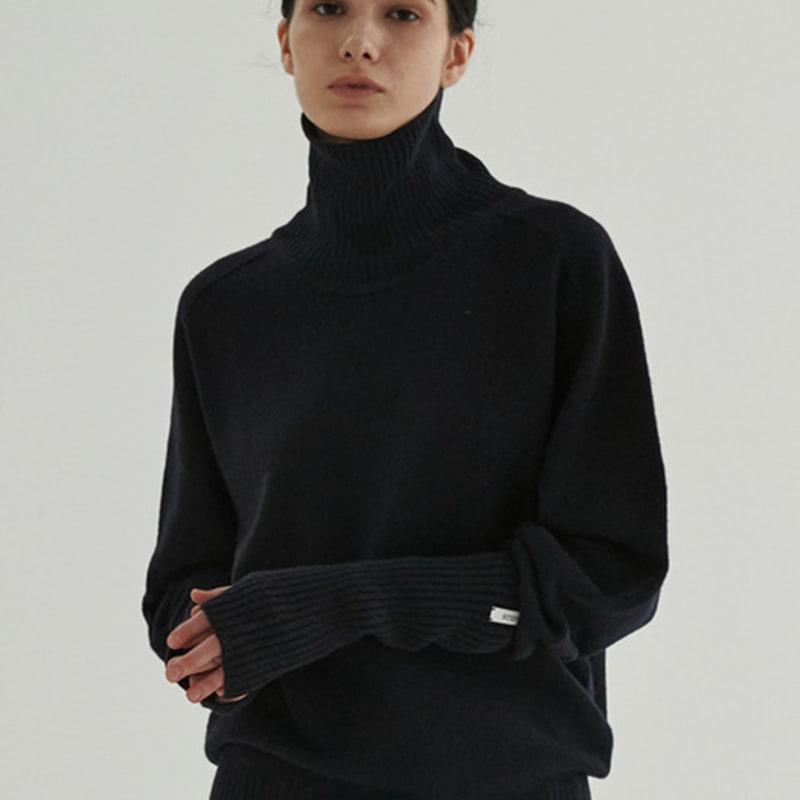 STEP AROUND Alpaca Hand Warmer (Navy)