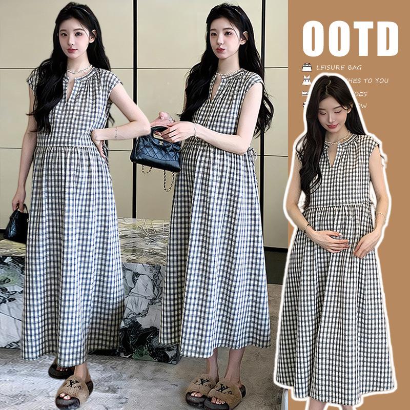 2026 Summer V-Neck Plaid Maternity Dress with Lace-Up Waist Extra Large