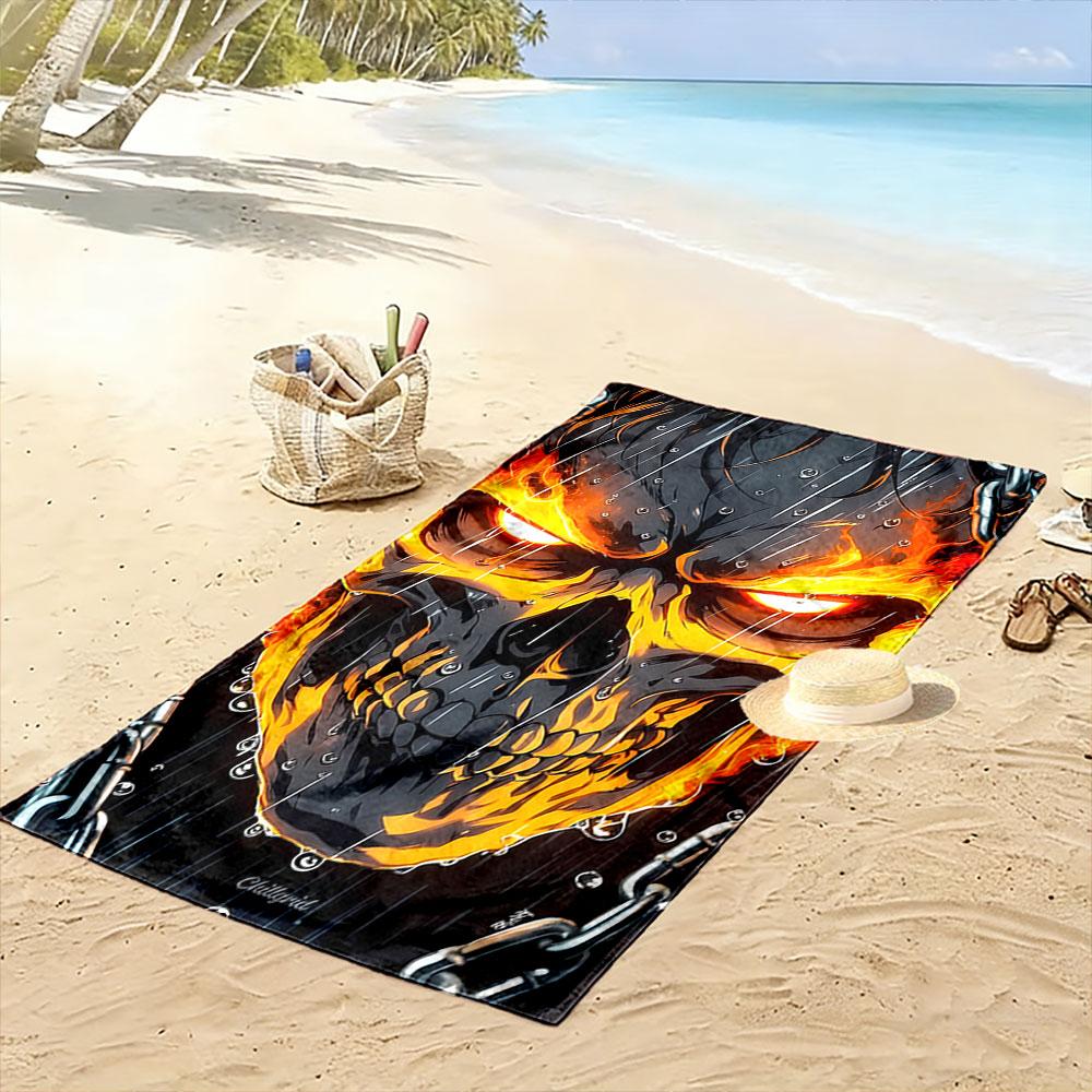 Flammender Schädel's feuriger Blick Druck Strandtuch, schnelltrocknend, geeignet für Reisen, Outdoor-Sport, Joggen, den Strand und Schwimmen, Geschenk