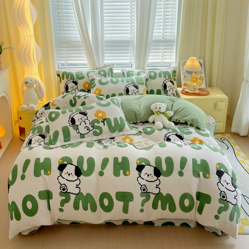 Set din patru piese din catifea cu lapte proaspăt de iarnă, husă de pilotă din flanel din catifea cu două fețe cu imprimare antistatică și set din trei piese din catifea