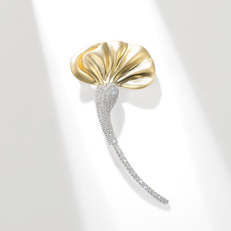 Elegant Korean Rhinestone Mushroom Flower Brooch Corsage Pin
