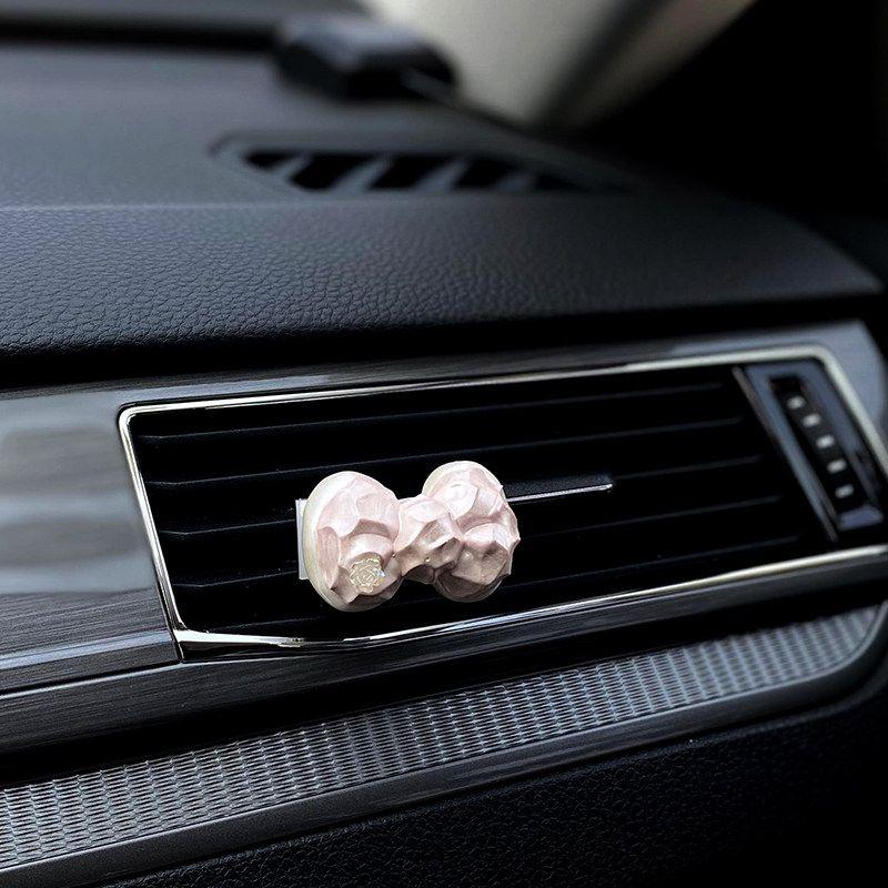 

Niche High-End Car Air Freshener Cute Bride Doll Air Vent Decoration Fragrance Ornament Aroma Diffuser Stone for Women Romantic Pink Bow Floral tone