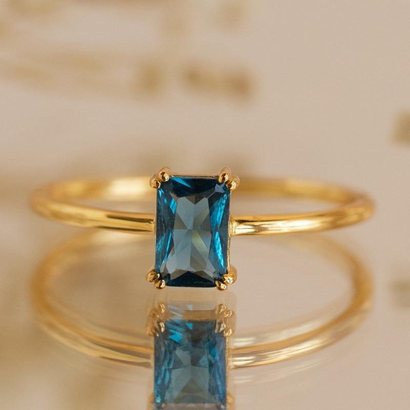 

European and American new fashionable square zircon inlaid luxury personality small and versatile women s ring 9&Gold-color синий