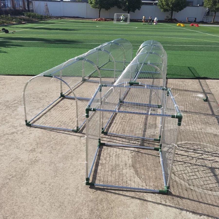 Iron Mesh Outdoor Chicken & Rabbit Tunnel Coop for Free-Range Farming