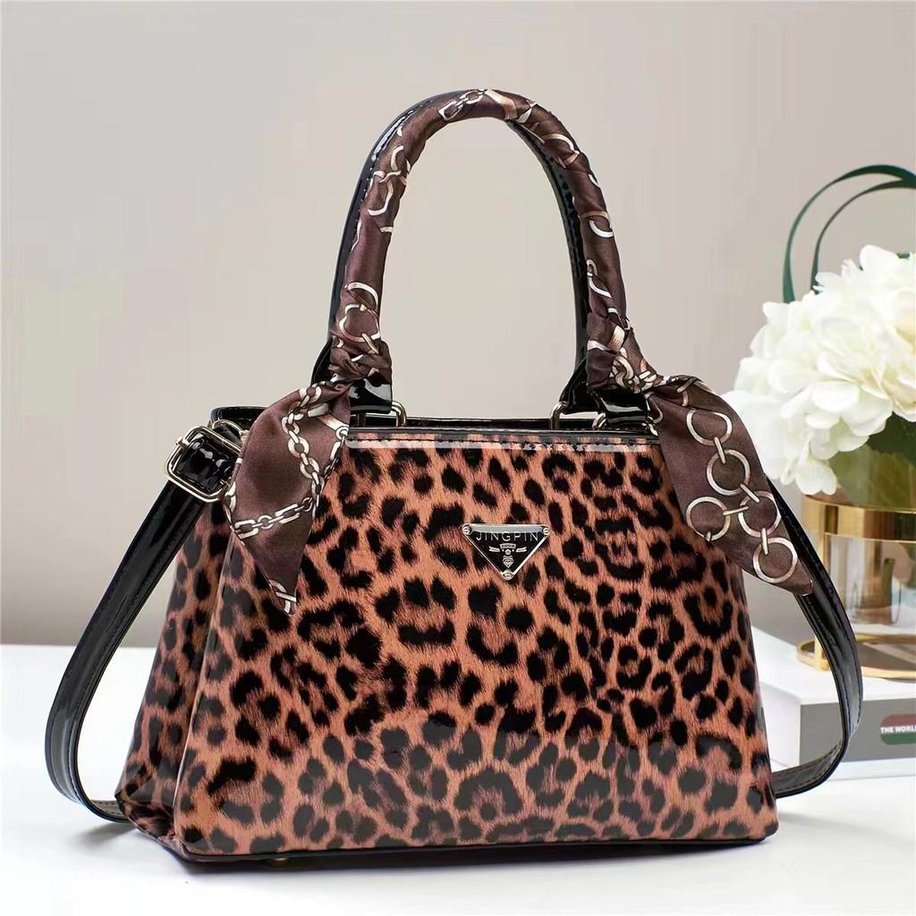 Borsa a mano alla moda e versatile in PU con stampa leopardata per donna, in tonalità terrose e design chic