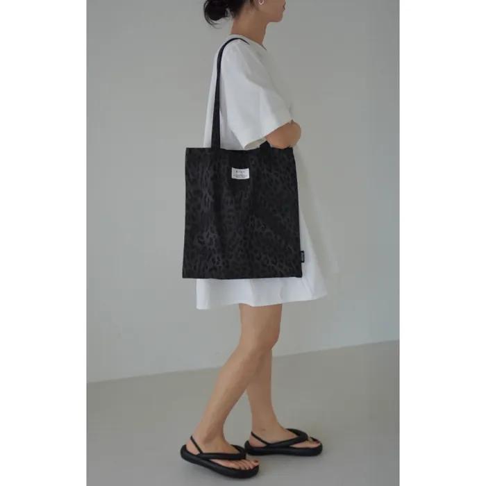 LEOPARD ECOBAG (gray)