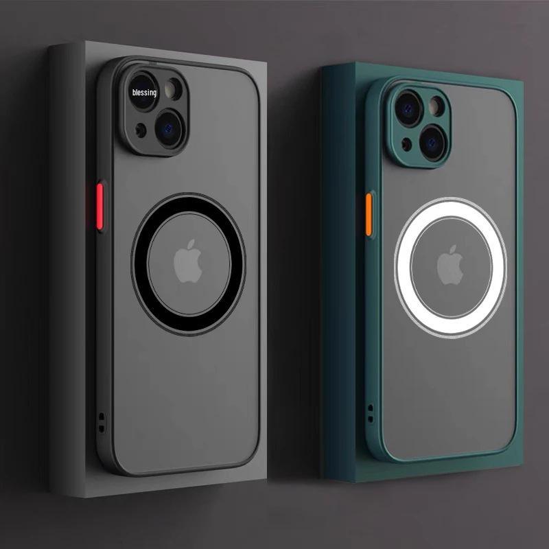 Custodia Magnetica per iPhone 16 Pro con Copertura Totale Opaca e Vernice Spray Touch-Skin per Apple 17/15