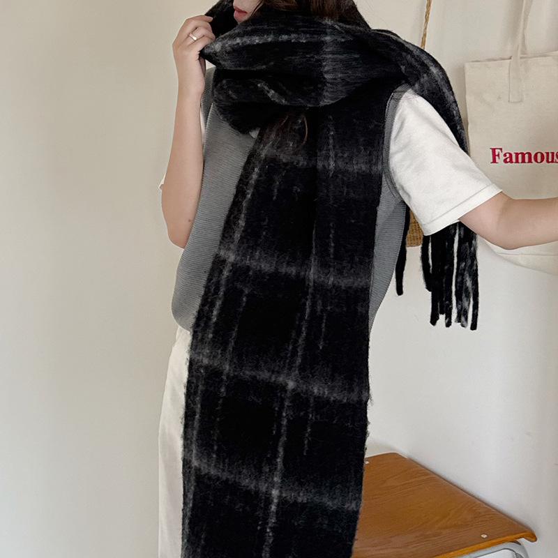 Women's Thickened Scarf: Soft Merino Wool Blend, Minimal Shedding, High Quality Winter Cold Protection