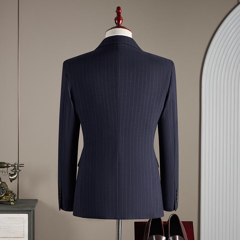 2025 Men's High-Quality Striped Double-Breasted Three-Piece Suit with Peak Lapel