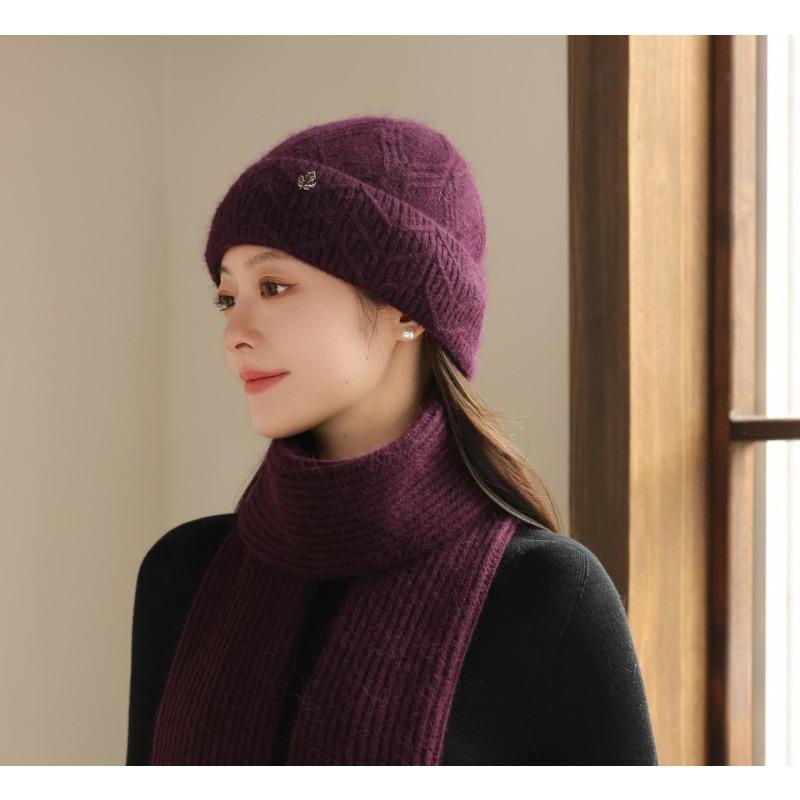 Outdoor Hat for Women In Autumn and Winter Fashionable and Versatile Plus Velvet Mom Hat Casual Cold Proof Woolen Hat  Neck Warm Suit