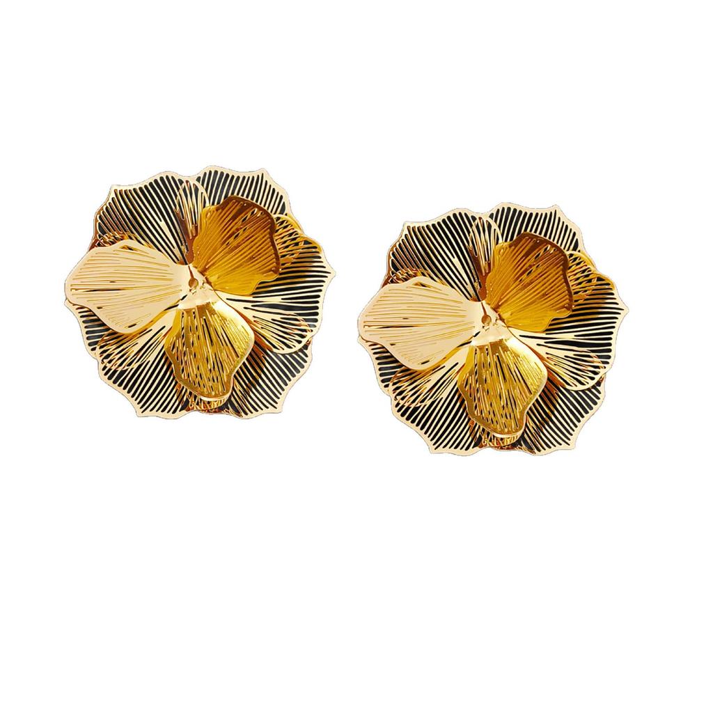 Earrings Exquisite Hollow Metal Large Flower Earrings Light Luxury High-End Flower Stud Earrings Unique Niche Earrings