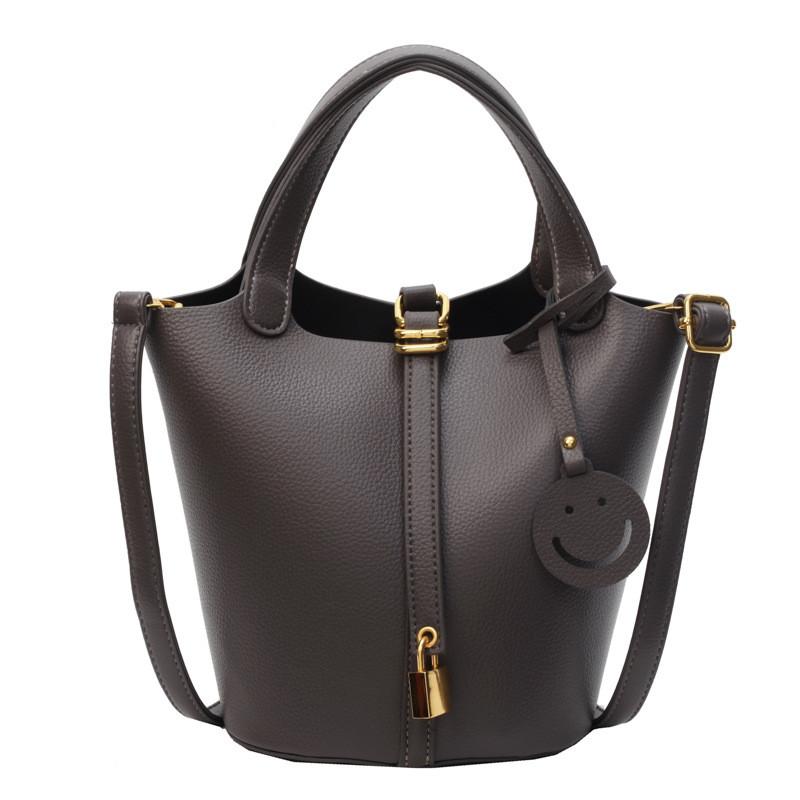 IELGY Lychee Pattern Portable Bucket Bag Ladies High-End Retro Vegetable Basket Bag Korean Version One-Shoulder Underarm Bag