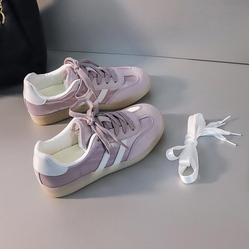 - Spring new women's shoes versatile breathable soft sole not tired feet trendy brand high-end casual women's shoes