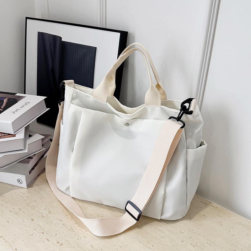 Large Capacity Messenger Bag Women's New Casual Handbag Commuter Tote Bag Simple Bucket Shoulder Bag