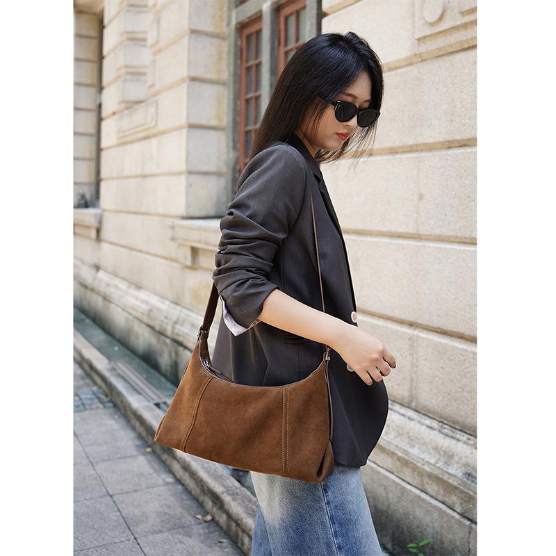 Retro casual early autumn texture dumpling bag matte shoulder messenger bag versatile women's armpits