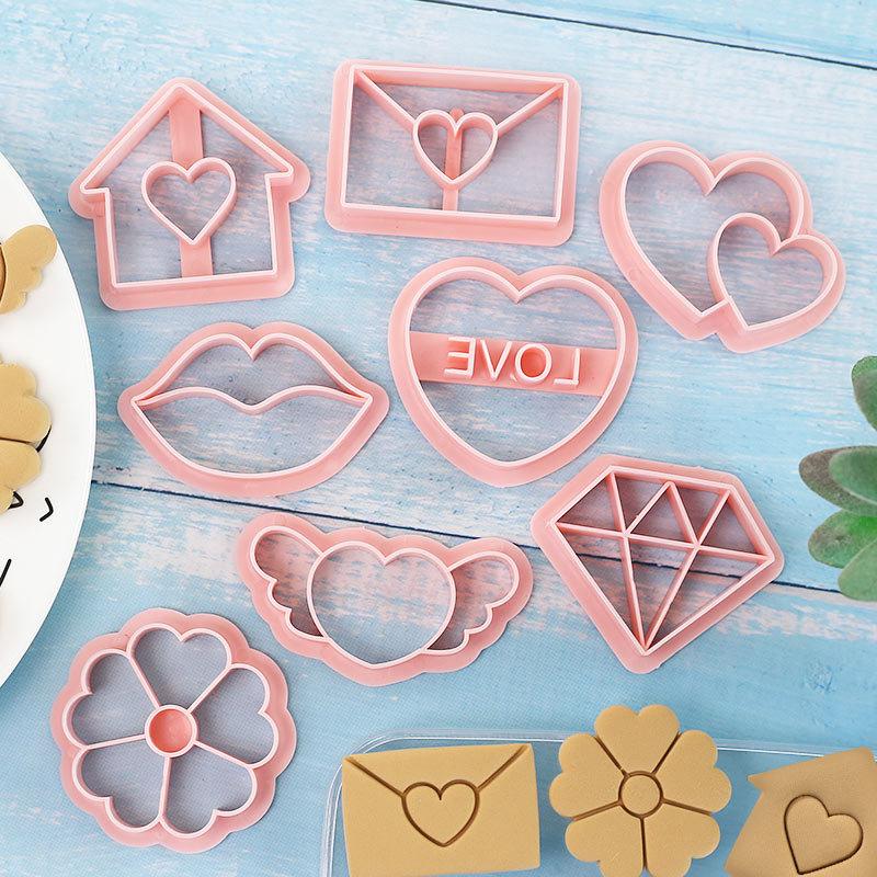Valentine's Day Cookie Mold 8pcs Love Shaped Cookie Cutters Set Biscuit Mold Confectionery Stamp Baking Pastry Bakeware Tools