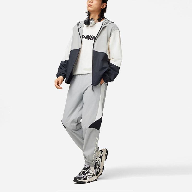 Li-Ning Lightweight UPF50+ Sun Protection Softshell Casual Jacket Men Outerwear Gray Black AFDU363-1