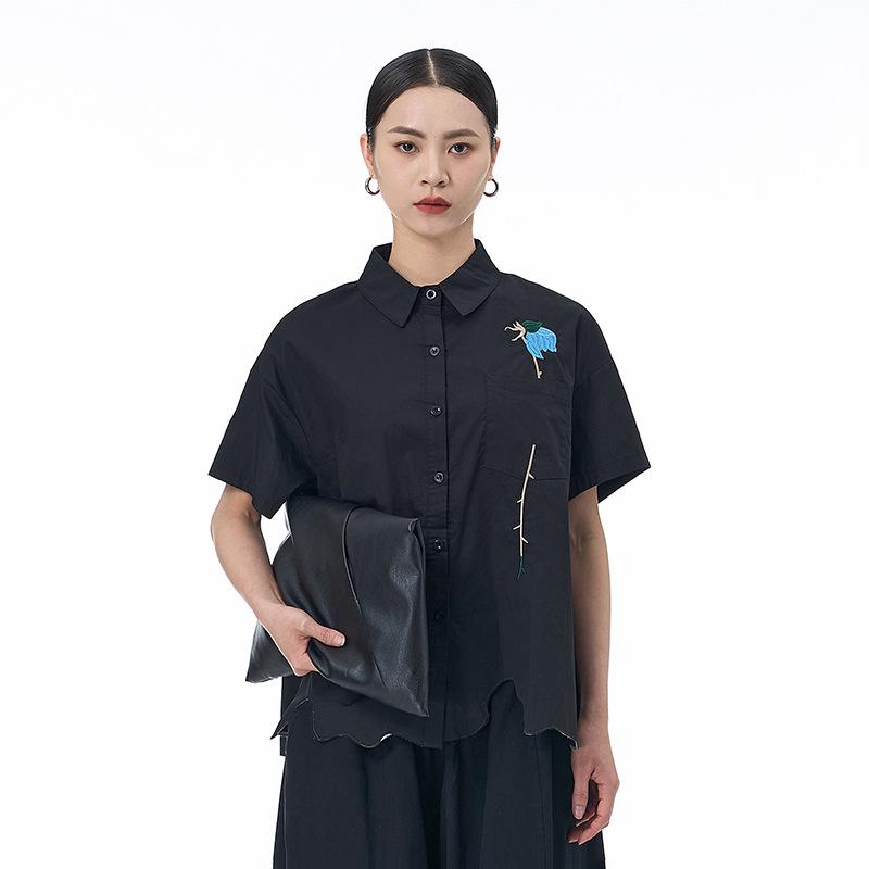 Summer 2026 Women s Plus Size Loose Slimming Short Sleeve Embroidered Chinese Style Shirt, Pure Cotton. One Size