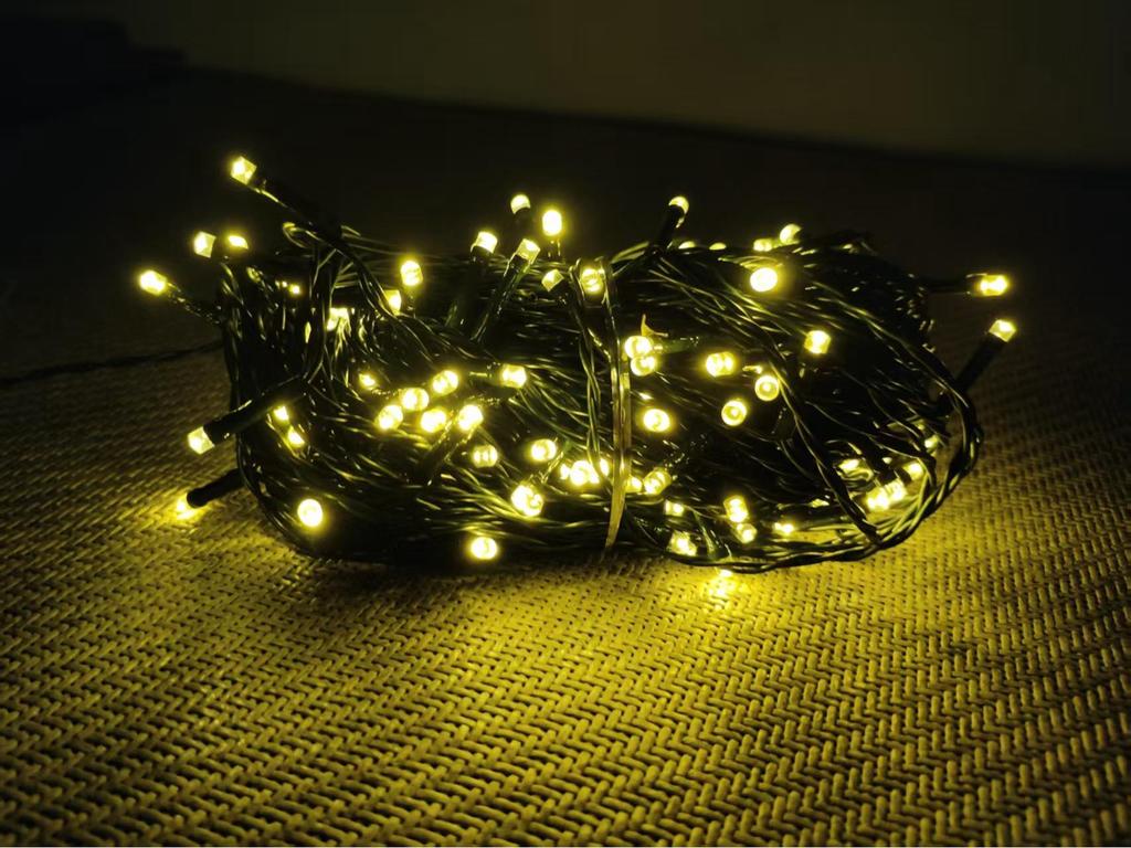 Wodoodporne girlandy LED Gwiaździste Niebo na energię słoneczną - Kolorowe zewnętrzne światła dekoracyjne