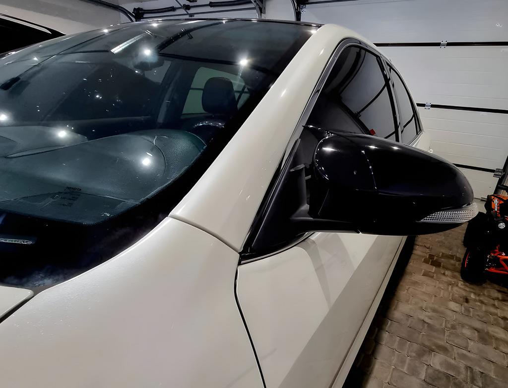 

Накладки на зеркала BMW-style (2 шт) для Toyota Auris 2012-2018 гг