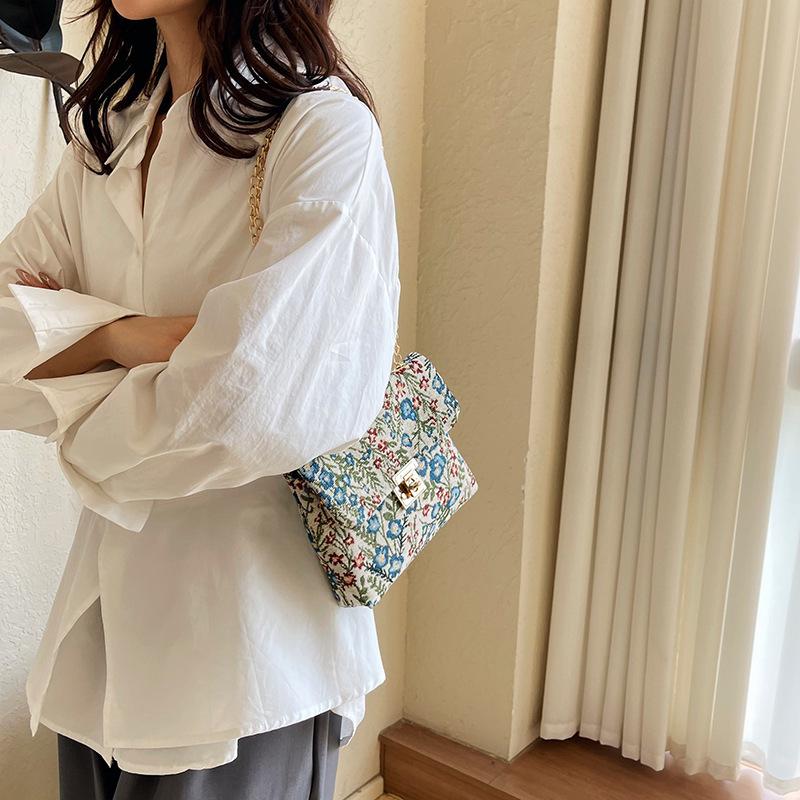 Korean Version Envelope Bag 2025 Summer New Ethnic Style Flower Fashion Clutch Bag Trendy Cool Casual Foreign Style Handbag