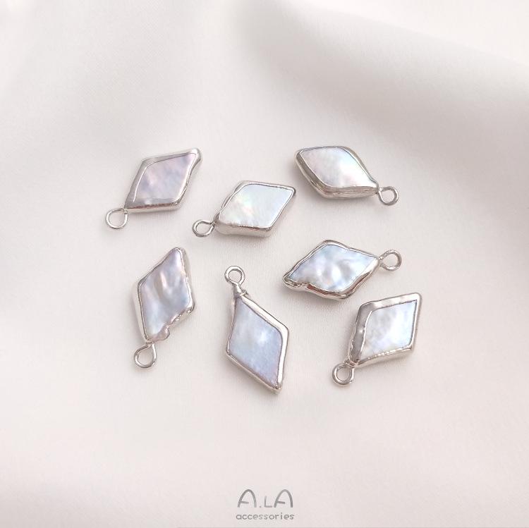 Natural Baroque Irregular Pearl Double Hole Rice Bead Flat Round Pendant for Handmade DIY Bezel Setting