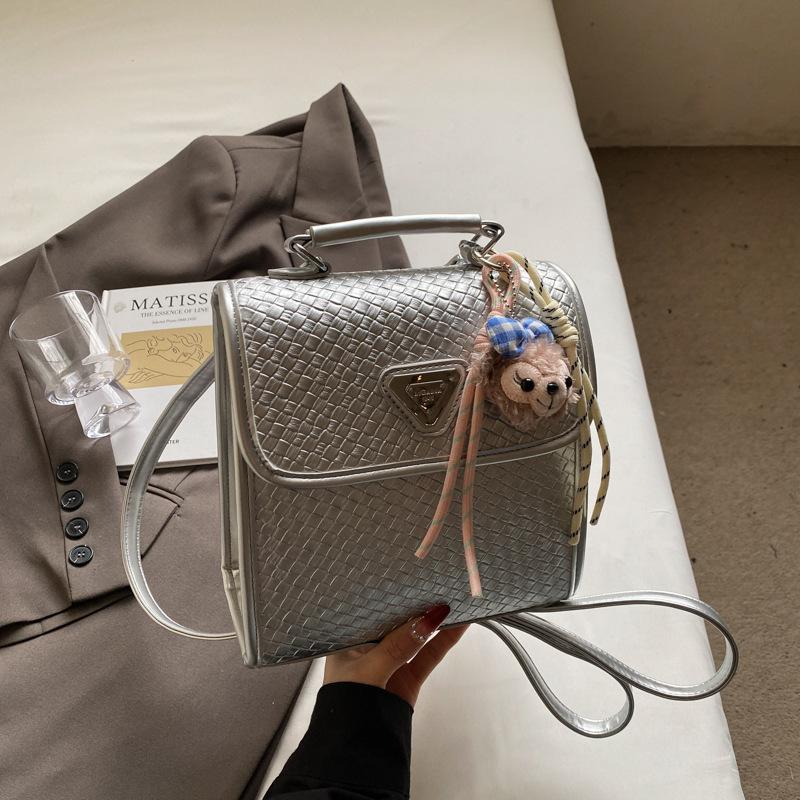 Versatile handbag, new daily commute backpack, trendy casual women's bag for students in class